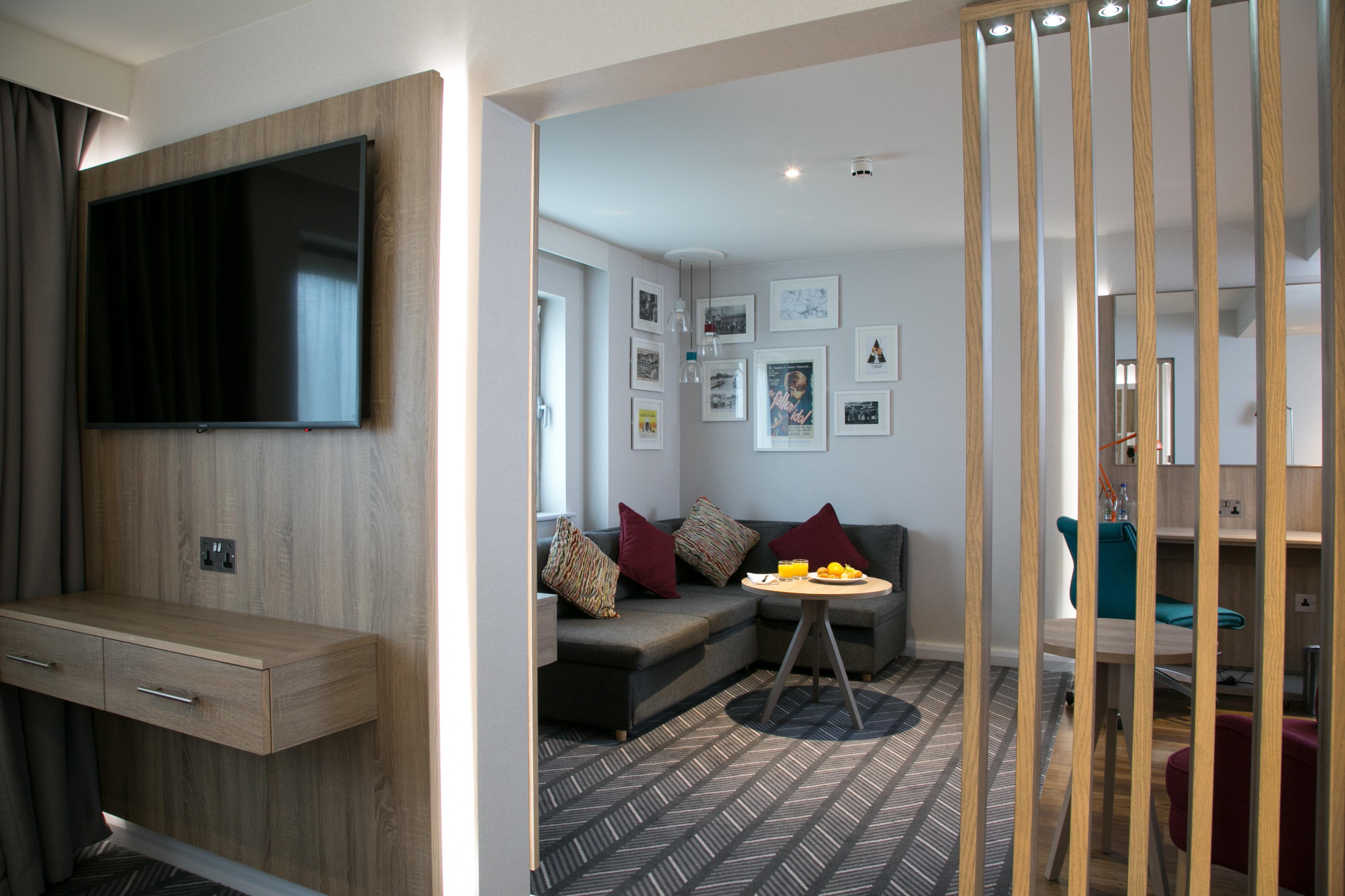 Holiday Inn London-Shepperton By Ihg Exterior foto