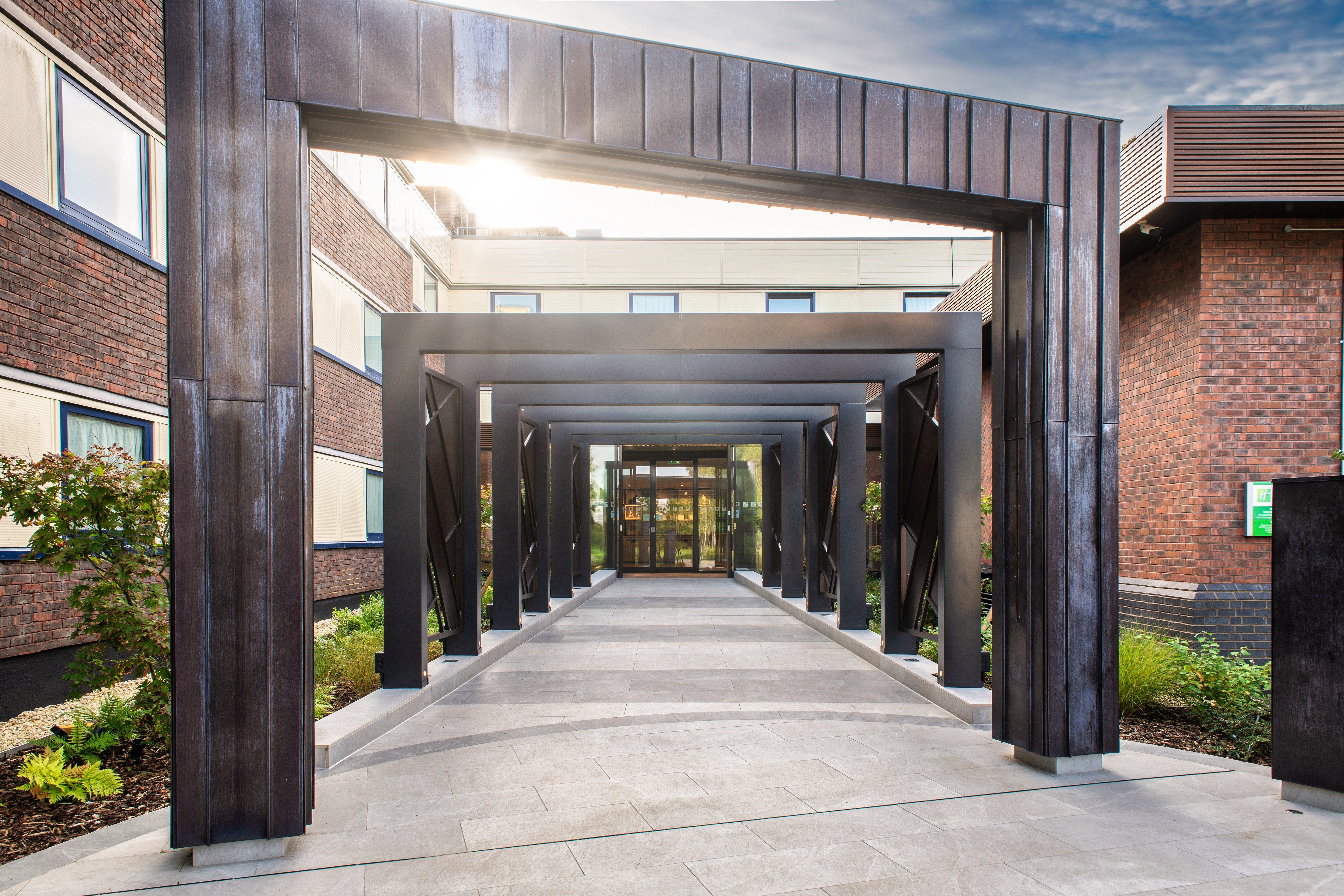 Holiday Inn London-Shepperton By Ihg Exterior foto
