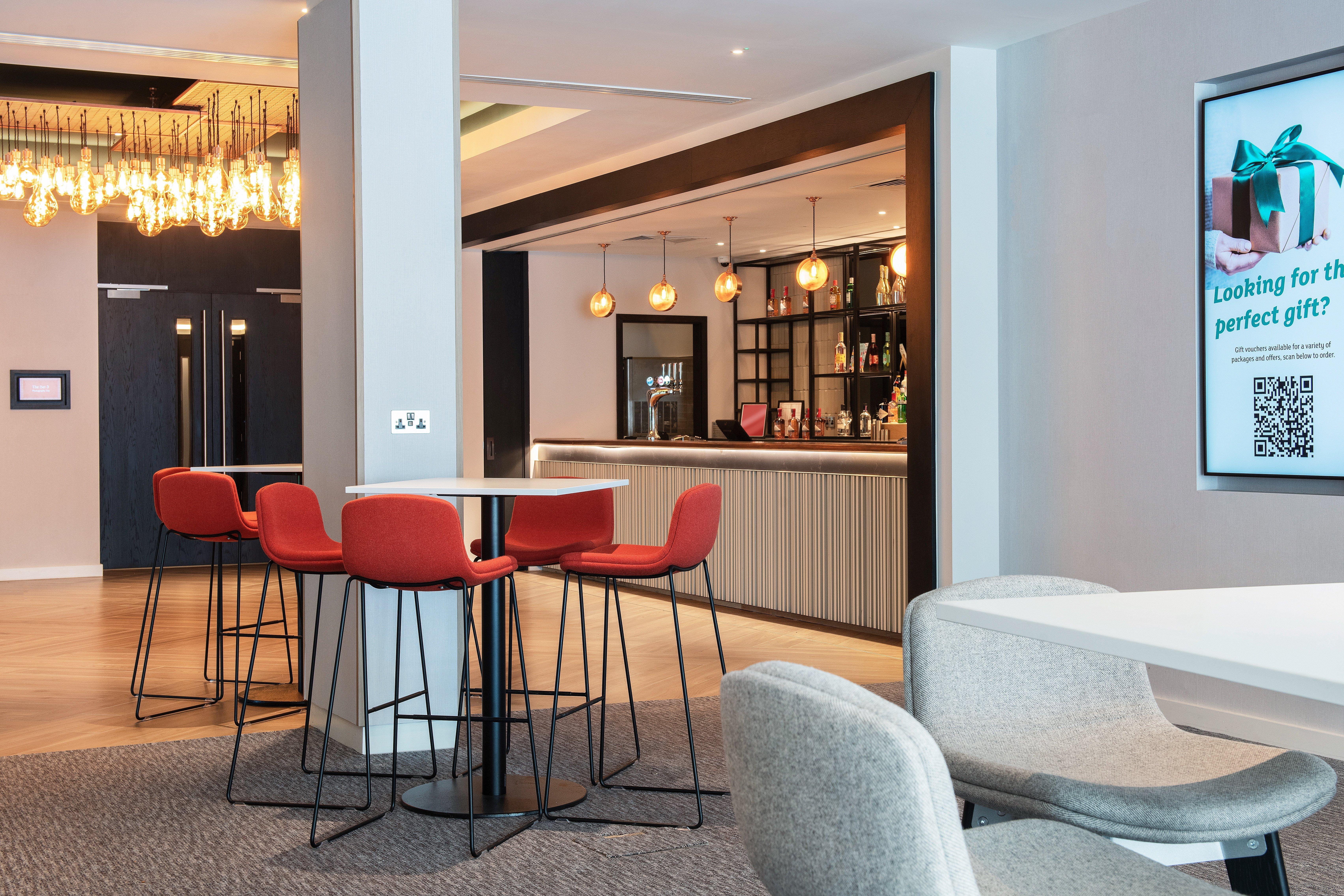 Holiday Inn London-Shepperton By Ihg Exterior foto