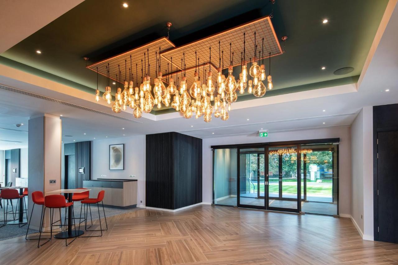 Holiday Inn London-Shepperton By Ihg Exterior foto
